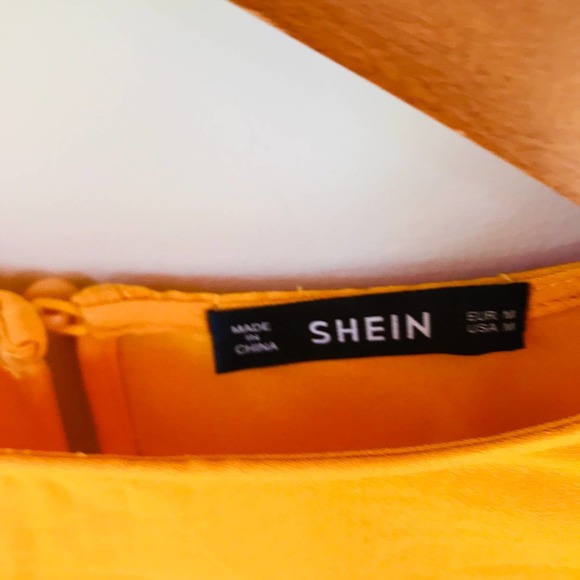 Shein size M mustard blouse with brown plaid balloon sleeves ruffle trim - Picture 3 of 5